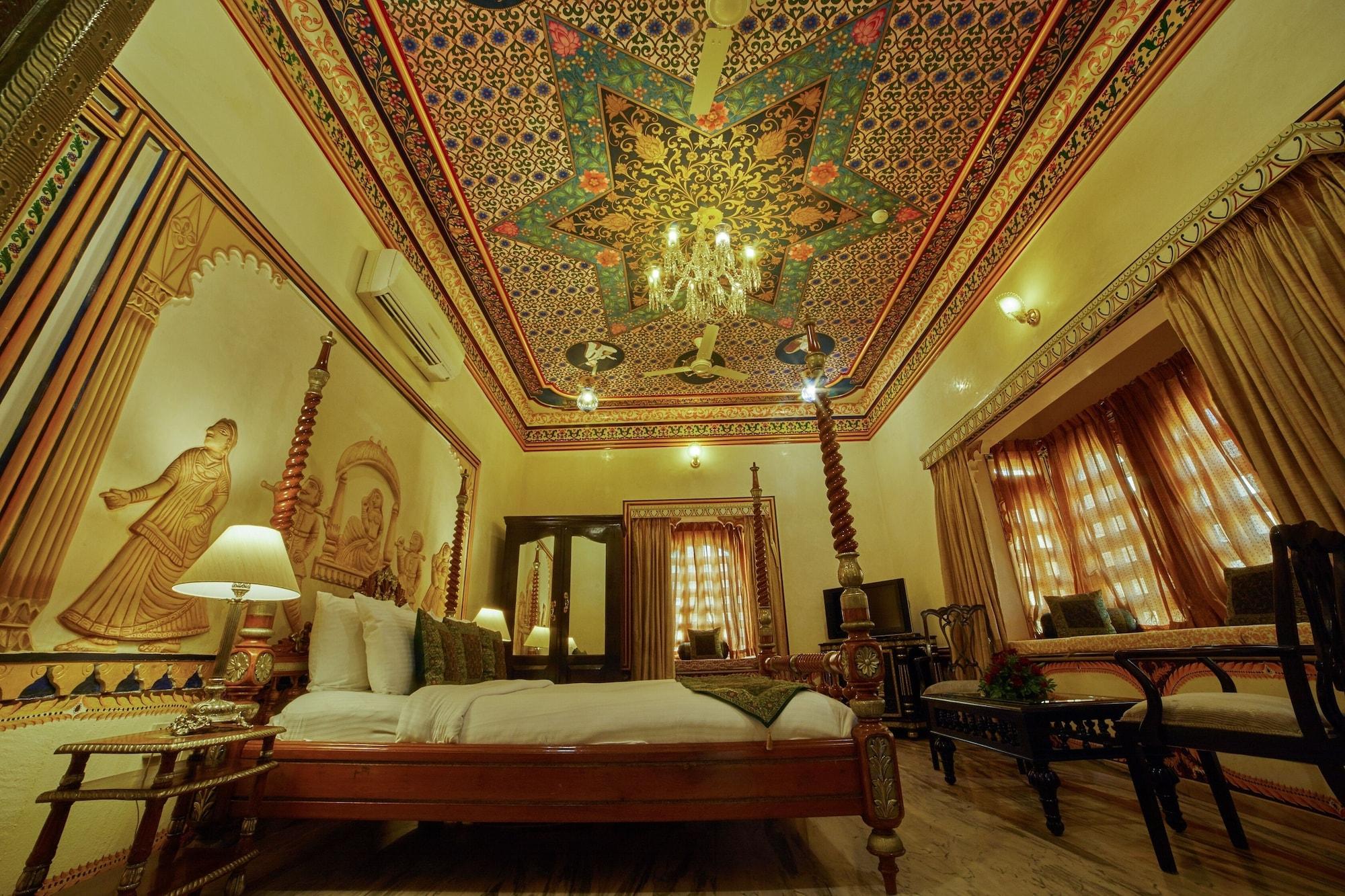 Chunda Palace Udaipur Exterior foto