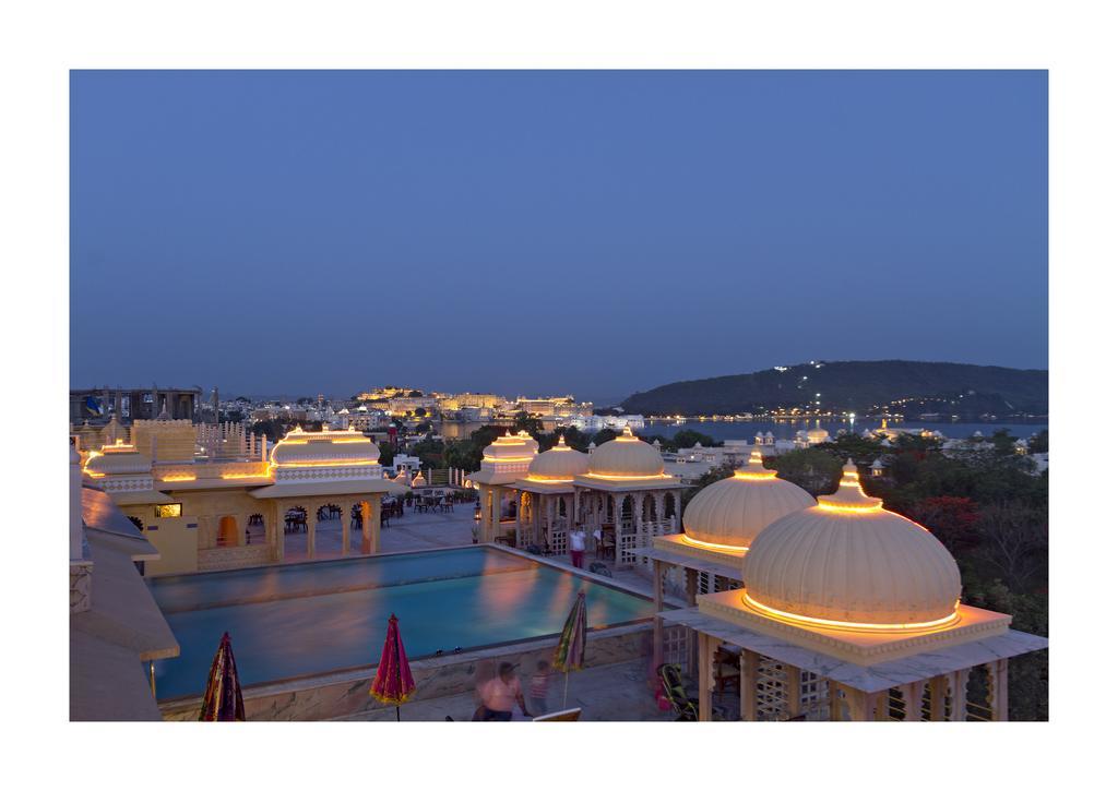 Chunda Palace Udaipur Exterior foto