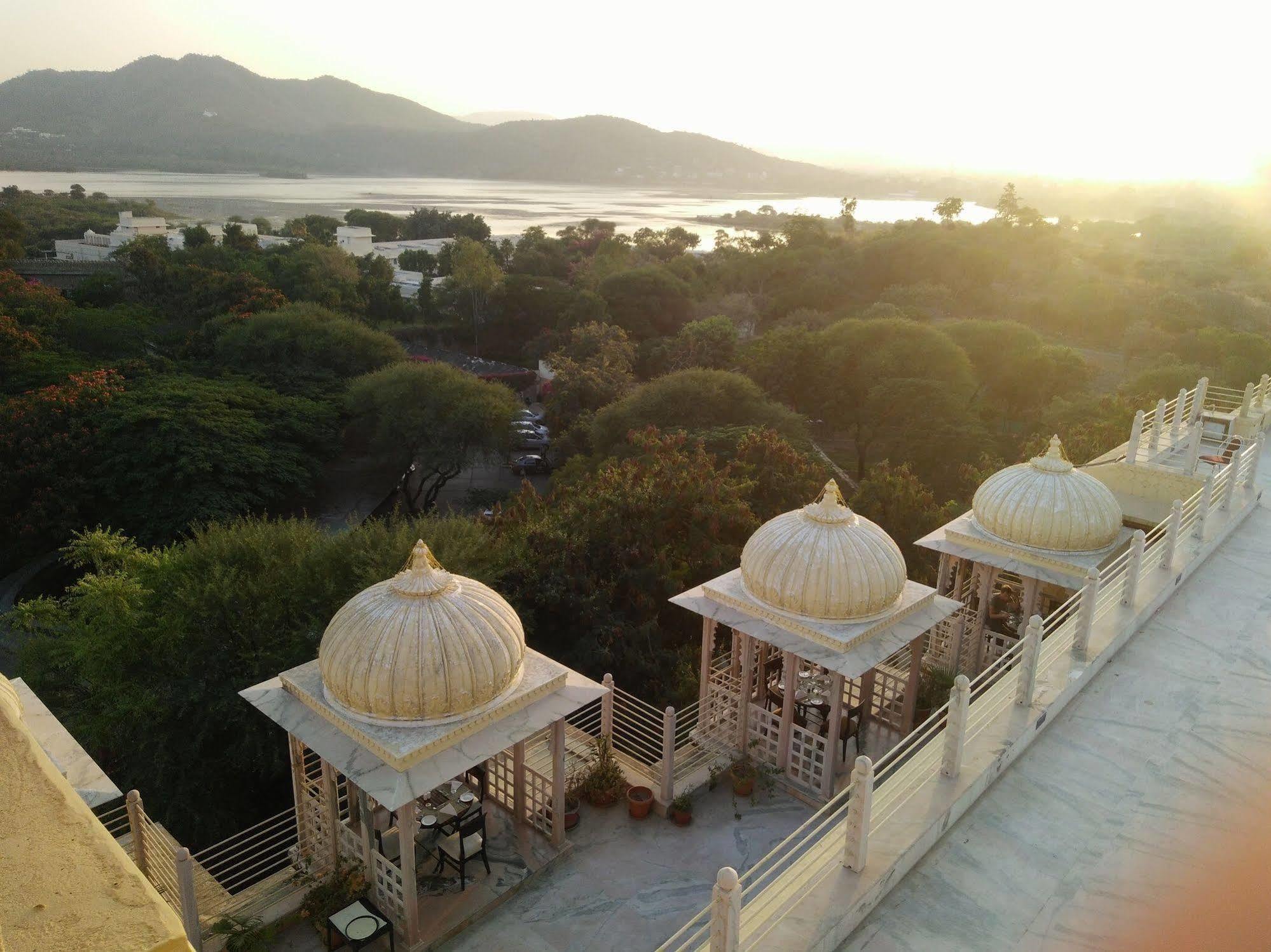 Chunda Palace Udaipur Exterior foto