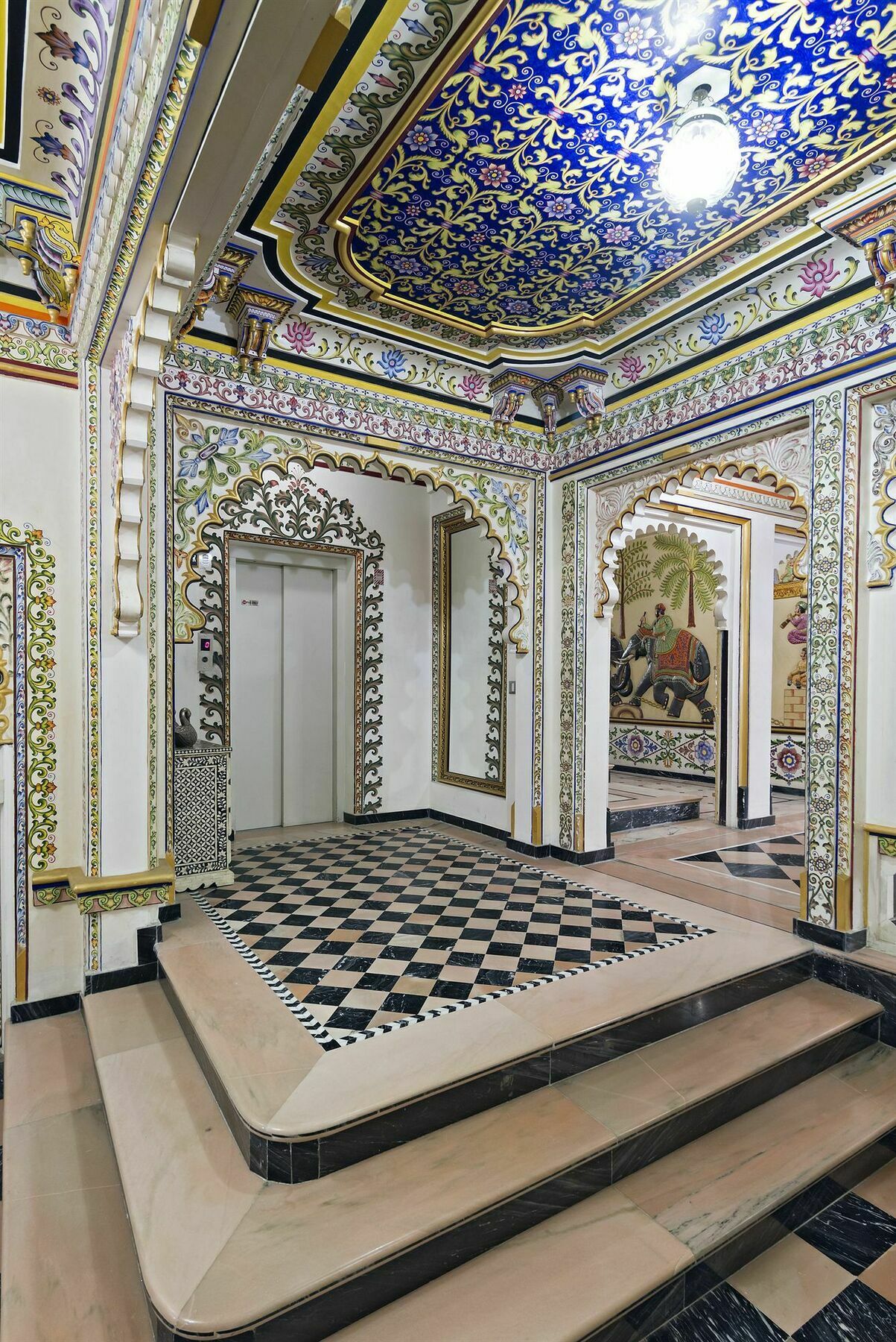 Chunda Palace Udaipur Exterior foto